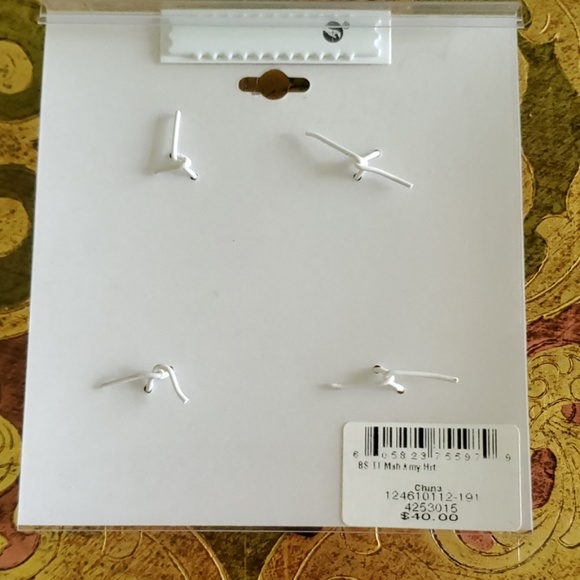 Crystal Romance Heart Bracelet - Picture 2 of 3